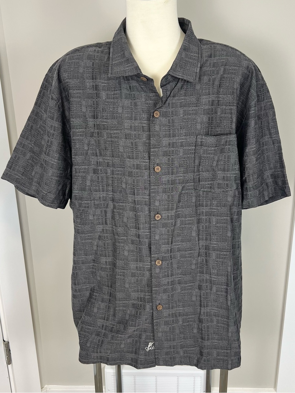 Tommy Bahama Gray Textured Short-Sleeve Button-Up Shirt